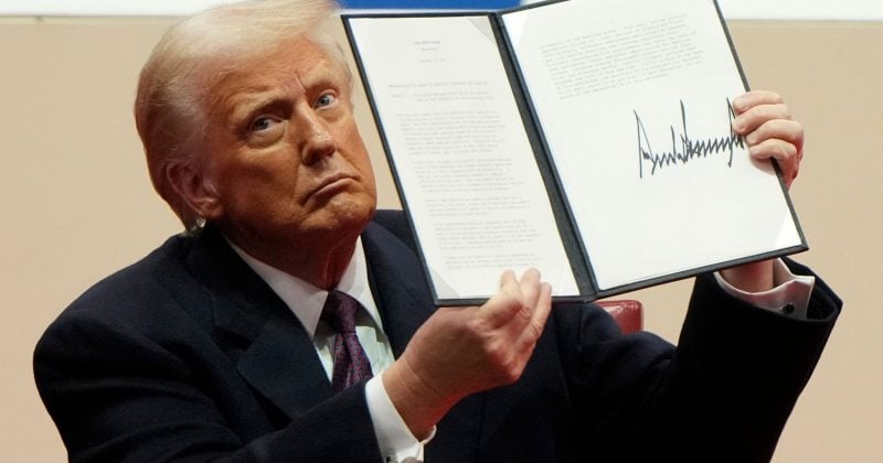 Trump Orders U.S. to Establish Bitcoin Reserve, Digital Asset Ho