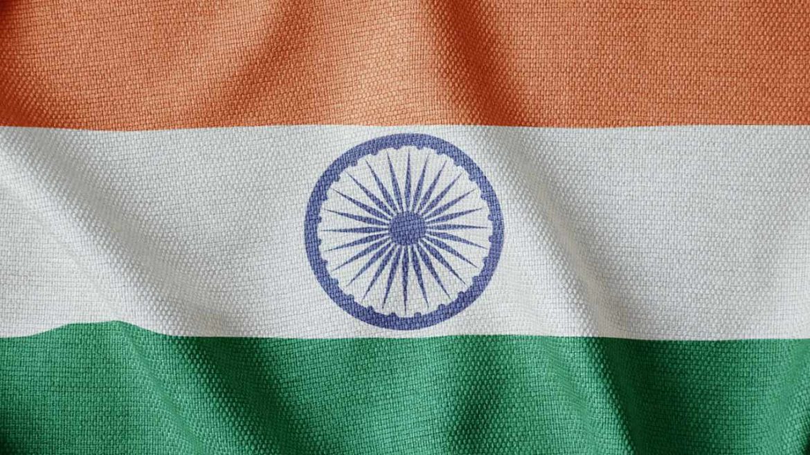 Here’s a concise and engaging title under 35 characters:  
India’s Top Court Slams Crypto Regulation Gap  
Let me know if you’d like any refinements!