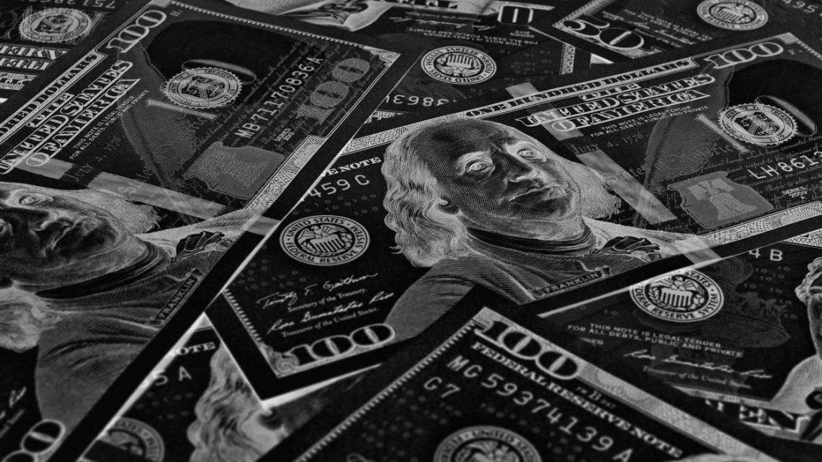 Here’s a concise and engaging title under 35 characters:  
Dark Stablecoins Rising, Warns CryptoQuant CEO  
Let me know if you’d like any refinements!