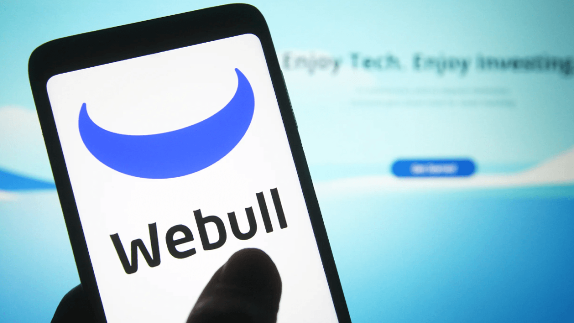 Webull Pay Partners with Coinbase for Crypto Trading