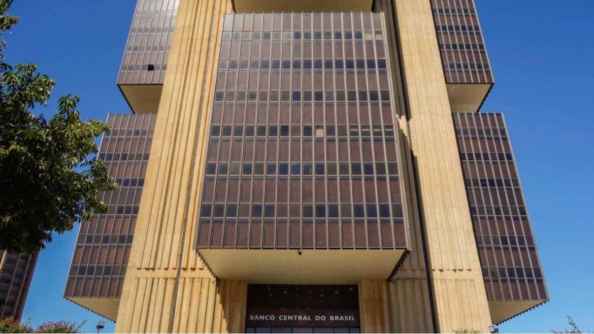 Brazil Ban Sparks Crypto Exchange Clash