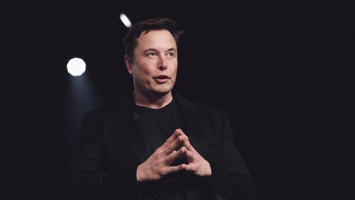 Elon Musk Denies Telegram’s $300M xAI Deal