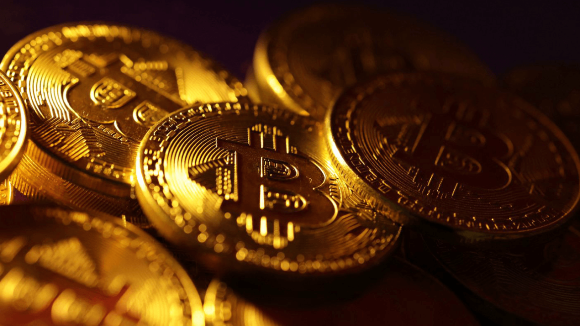 Bitcoin Momentum Slows with Falling Volume