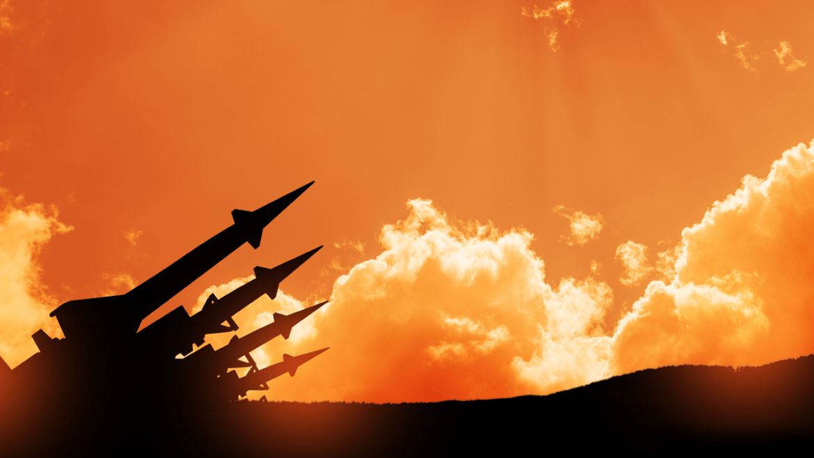 Missile Strikes Shake Markets as Iran Hits Israel