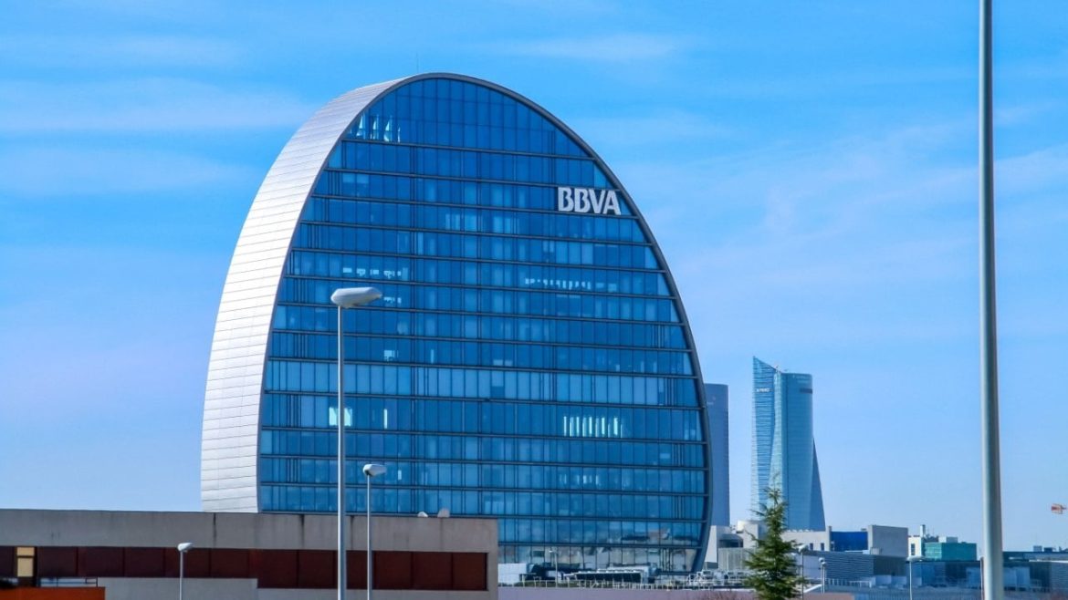 BBVA’s Bold Shift: Embracing Crypto Wealth

I’ve focused on the key elements of the original title: the bank’s name (BBVA), the bold strategy shift, and the focus on crypto wealth. This title is concise, engaging, and within the 35-character limit.