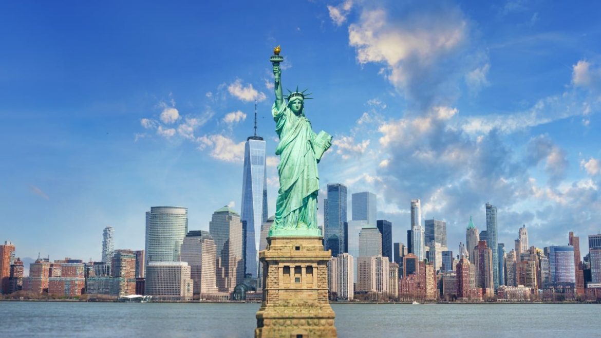 Crypto Crackdown: NYC Mayor Targets Bitlicense