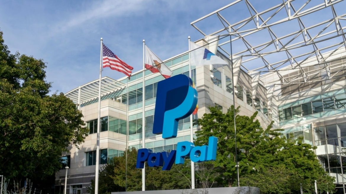 Global Giants Team Up for Payment Network